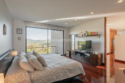 Casa de 4 alcobas en venta en Antiguo Camino Al Meta, La Calera, 375 m² · foto 10 de 20
