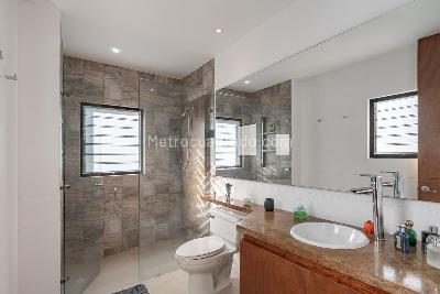 Casa de 4 alcobas en venta en Antiguo Camino Al Meta, La Calera, 375 m² · foto 14 de 20