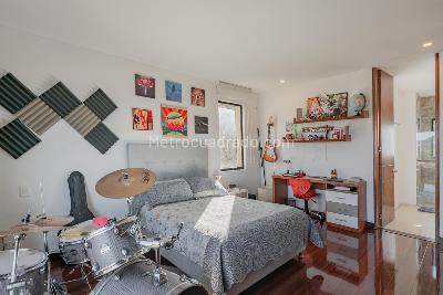 Casa de 4 alcobas en venta en Antiguo Camino Al Meta, La Calera, 375 m² · foto 16 de 20