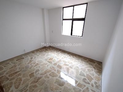Apartamento de 3 alcobas en venta en Laureles, Medellín, 128 m² · foto 4 de 20