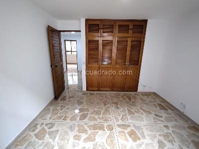 Apartamento de 3 alcobas en venta en Laureles, Medellín, 128 m² · foto 9 de 20