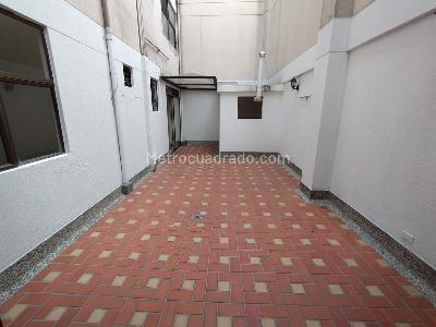 Apartamento de 3 alcobas en venta en Laureles, Medellín, 128 m² · foto 19 de 20