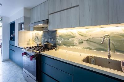 Apartamento de 3 alcobas en venta en El Diamante No 2, Medellín, 88 m² · foto 5 de 20