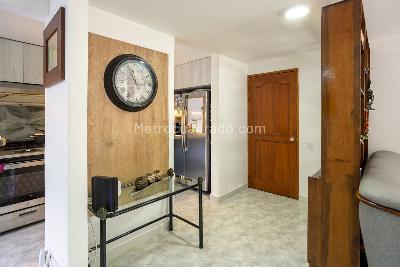 Apartamento de 3 alcobas en venta en El Diamante No 2, Medellín, 88 m² · foto 9 de 20