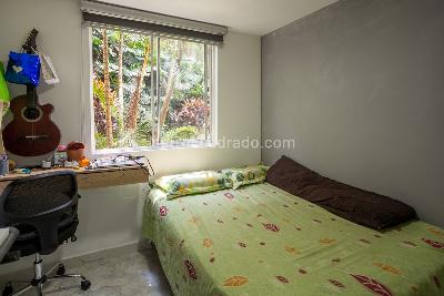 Apartamento de 3 alcobas en venta en El Diamante No 2, Medellín, 88 m² · foto 15 de 20