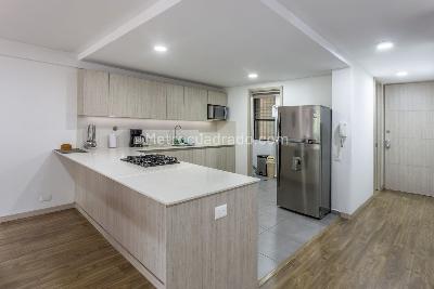 Apartamento de 2 alcobas en venta en Castropol, Medellín, 85 m² · foto 5 de 20