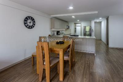 Apartamento de 2 alcobas en venta en Castropol, Medellín, 85 m² · foto 7 de 20