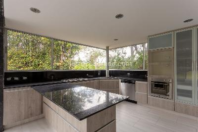 Casa de 5 alcobas en arriendo en Vereda El Peñasco, Envigado, 400 m² · foto 13 de 20