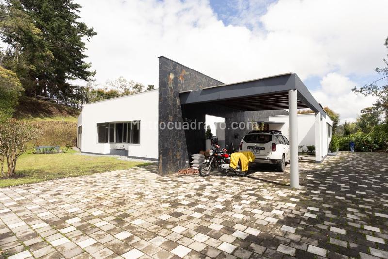 House in Envigado, Condominio Veranda, Valle de Aburrá - Más