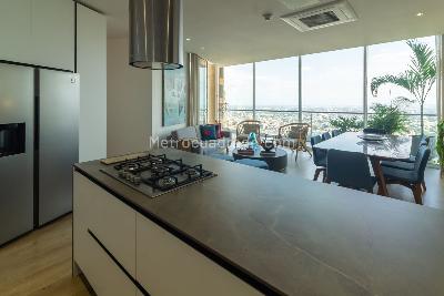 Apartamento de 3 alcobas en venta en Bellavista, Cali, 184 m² · foto 6 de 20