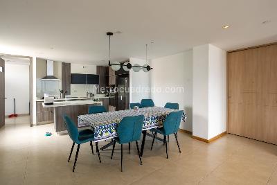 Apartamento de 3 alcobas en venta en Loma Del Esmeraldal, Envigado, 166 m² · foto 7 de 20