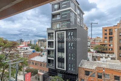 Apartamento de 3 alcobas en venta en Santa Barbara Oriental, Bogotá, 148 m² · foto 14 de 17
