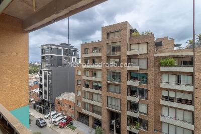 Apartamento de 2 alcobas en venta en Santa Barbara Oriental, Bogotá, 119 m² · foto 19 de 20