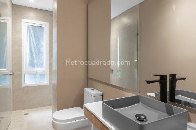 Apartamento en venta en Santa Barbara Oriental, Bogotá · foto 8 de 18