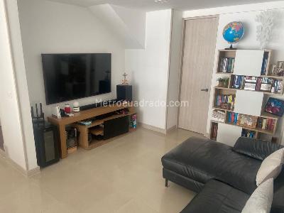 Casa de 4 alcobas en venta en Aguacatal, Cali, 244 m² · foto 7 de 19