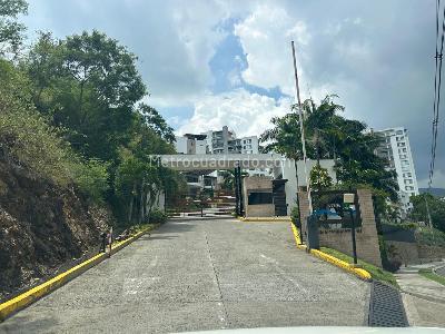 Casa de 4 alcobas en venta en Aguacatal, Cali, 244 m² · foto 13 de 19