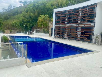 Casa de 4 alcobas en venta en Aguacatal, Cali, 244 m² · foto 14 de 19