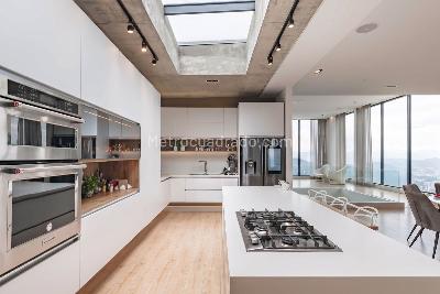 Casa de 4 alcobas en venta en Vereda El Libano, La Calera, 480 m² · foto 10 de 20