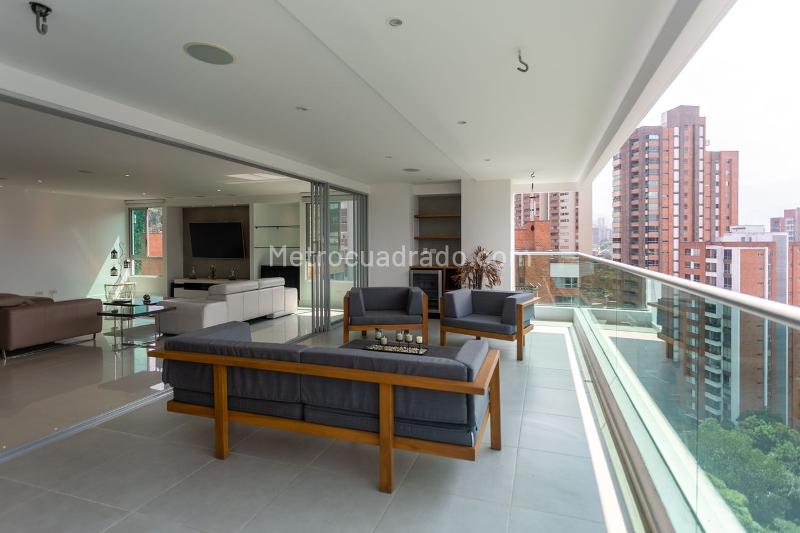 Penthouse Espectacular con Vistas a la Ciudad en Santa María de los Ángeles - 4