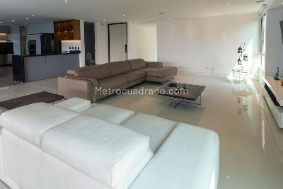 Apartamento en arriendo en Santa Maria De Los Angeles, Medellín · foto 9 de 20