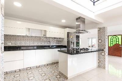 Casa en arriendo en Buenos Aires, La Calera · foto 8 de 20