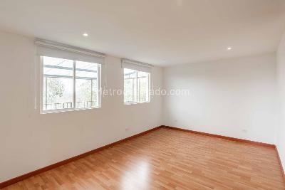 Casa en arriendo en Buenos Aires, La Calera · foto 19 de 20