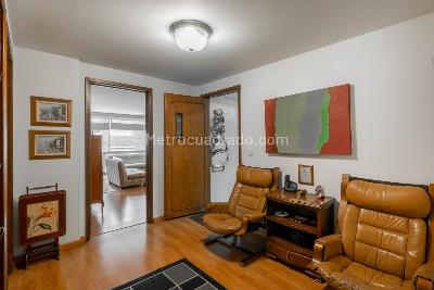 Apartamento de 3 alcobas en venta en Chico Norte, Bogotá, 202 m² · foto 18 de 20