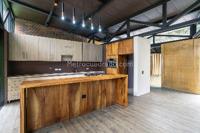 Casa de 3 alcobas en venta en Vereda Carrizales, Envigado, 320 m² · foto 11 de 20