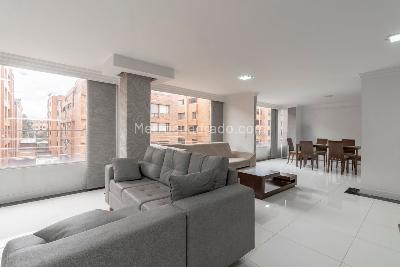 Apartamento de 5 alcobas en venta en Chico Norte Iii Sector, Bogotá, 267 m² · foto 3 de 20
