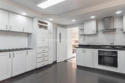 Apartamento de 5 alcobas en venta en Chico Norte Iii Sector, Bogotá, 267 m² · foto 7 de 20