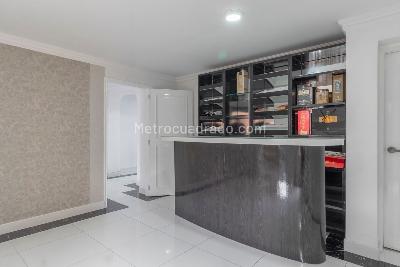 Apartamento de 5 alcobas en venta en Chico Norte Iii Sector, Bogotá, 267 m² · foto 11 de 20