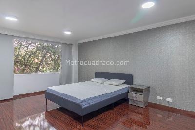 Apartamento de 5 alcobas en venta en Chico Norte Iii Sector, Bogotá, 267 m² · foto 12 de 20