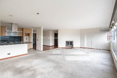 Apartamento de 3 alcobas en venta en Bellavista, Bogotá, 181 m² · foto 4 de 20
