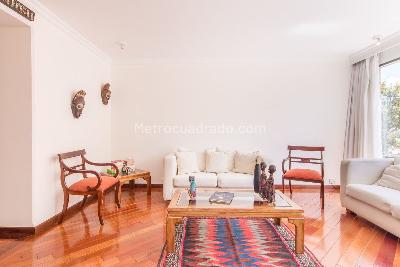 Apartamento en venta en Chico Norte, Bogotá · foto 2 de 17