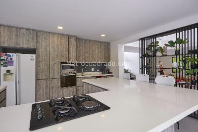 Casa de 5 alcobas en venta en Vereda El Peñasco, Envigado, 591 m² · foto 9 de 20
