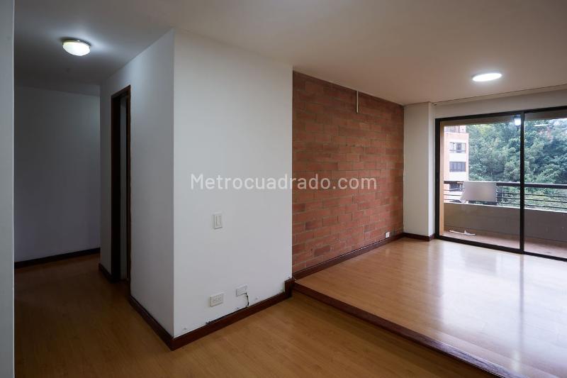 Spacious 3BR Apartment in El Diamante No 2