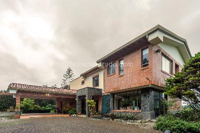 Casa de 4 alcobas en venta en Vereda Carrizales, Envigado, 356 m² · foto 3 de 20