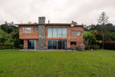 Casa de 4 alcobas en venta en Vereda Carrizales, Envigado, 356 m² · foto 4 de 20