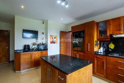 Casa de 4 alcobas en venta en Vereda Carrizales, Envigado, 356 m² · foto 16 de 20