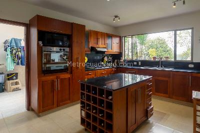 Casa de 4 alcobas en venta en Vereda Carrizales, Envigado, 356 m² · foto 18 de 20