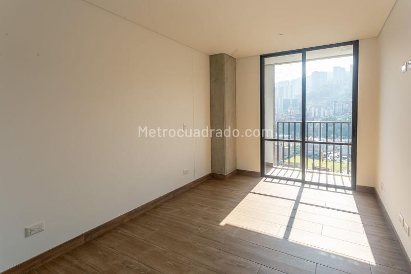 New 2BR Apartment with Pool in Ciudad del Río - 8