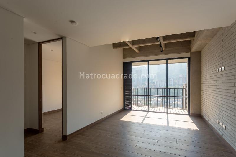 New 2BR Apartment with Pool in Ciudad del Río - 9