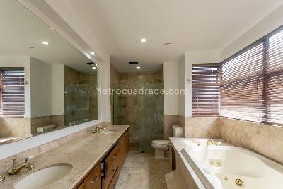 Apartamento en venta en San Lucas, Medellín · foto 17 de 20