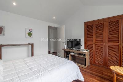 Casa de 4 alcobas en venta en El Recreo De Los Frailes, Bogotá, 300 m² · foto 16 de 20