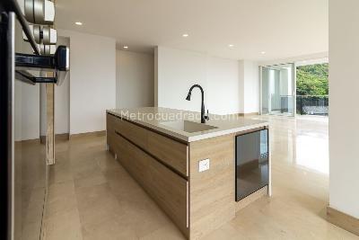 Apartamento de 3 alcobas en venta en Santa Monica, Cali, 217 m² · foto 4 de 20