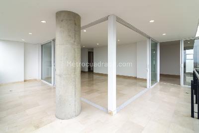 Apartamento de 3 alcobas en venta en Santa Monica, Cali, 217 m² · foto 9 de 20