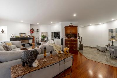 Apartamento de 2 alcobas en venta en Chico Navarra, Bogotá, 161 m² · foto 3 de 20