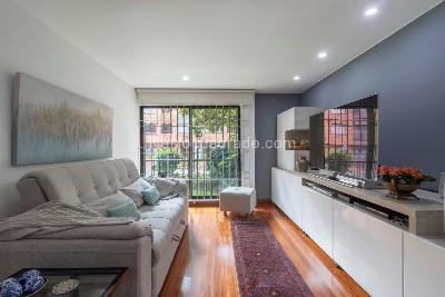 Apartamento de 2 alcobas en venta en Chico Navarra, Bogotá, 161 m² · foto 11 de 20
