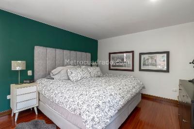 Apartamento de 2 alcobas en venta en Chico Navarra, Bogotá, 161 m² · foto 17 de 20