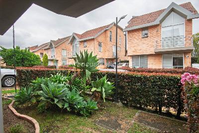 Casa de 4 alcobas en venta en Vereda La Balsa, Chía, 322 m² · foto 12 de 20
